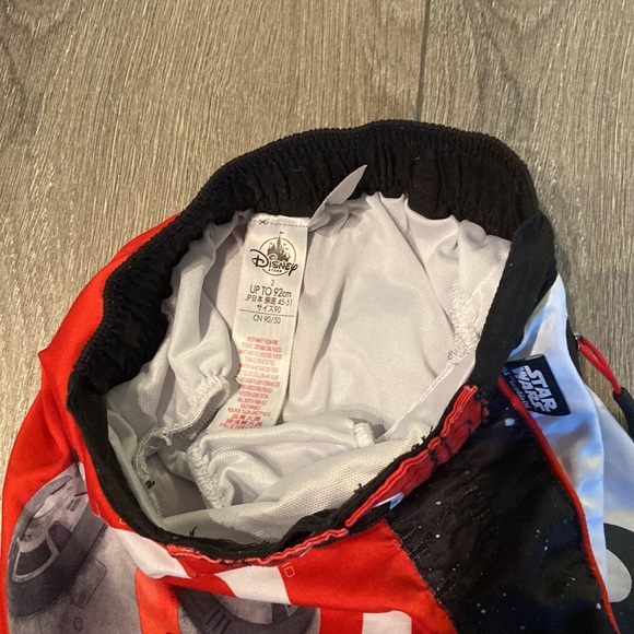 Disney Star Warms boys swimming trunks. Size: up to 2 years old - Picture 4 of 4